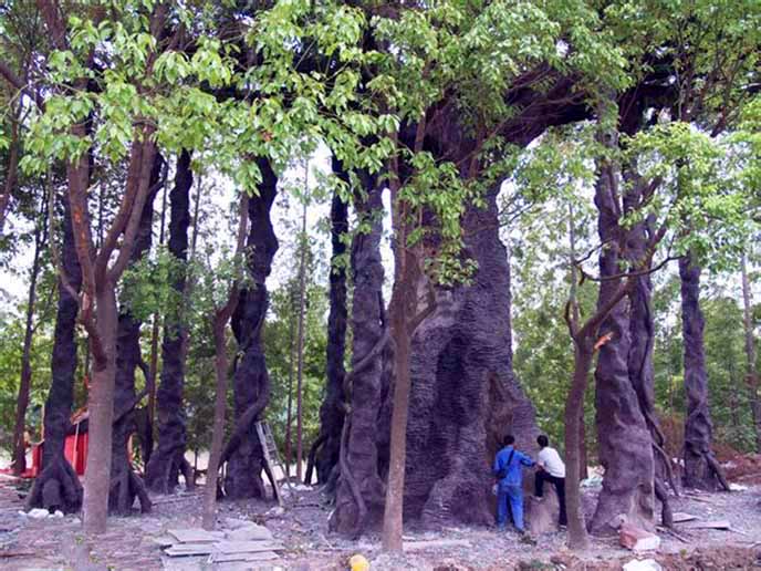 十米仿真榕樹哪里有制作的－淡水河谷制作十米仿真榕樹