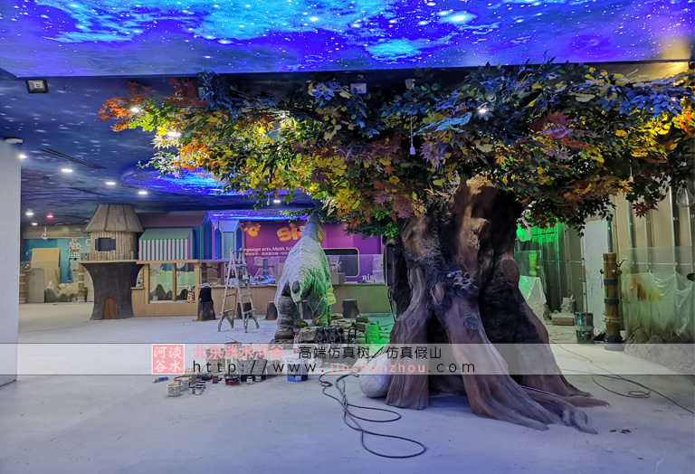 十分有意思的梧桐樹仿真樹樹皮就像是一個拼圖游戲看起來