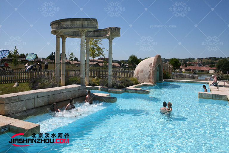 米蘭湯豪斯佳樂利酒店塑石假山設(shè)計(jì)樣板也用中國的