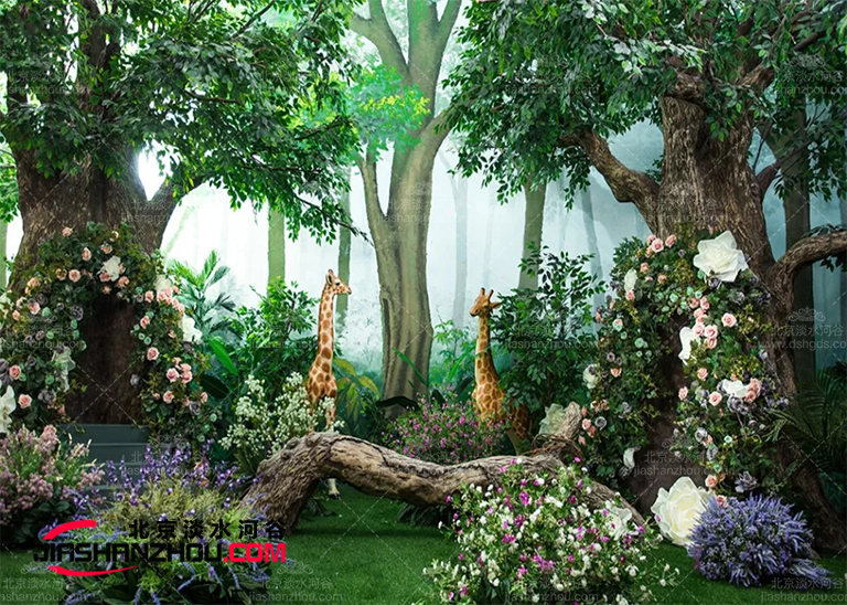 仿真樹(shù)讓您的各種日?；顒?dòng)環(huán)境具不拘一格的魅力吸引人