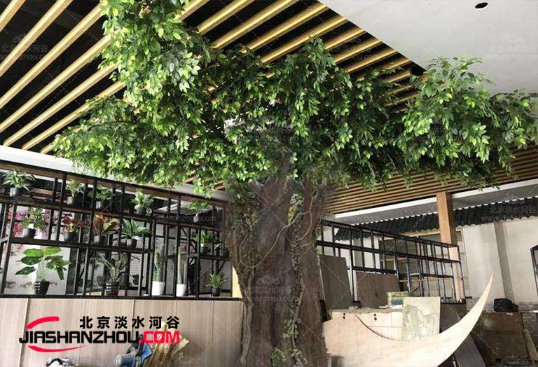 仿真樹(shù)滕管現(xiàn)在每棵假樹(shù)上都使用國(guó)外也在用