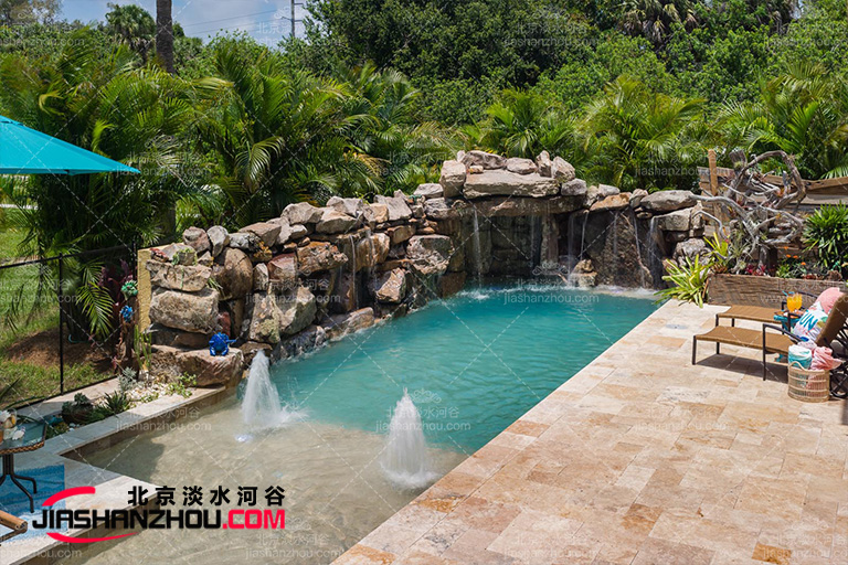 塑石假山廠商每座都有特的魅是符合時(shí)代的裝飾品