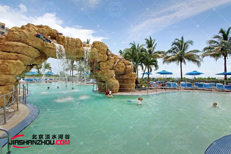 結(jié)合自然藝術(shù)塑石假山在YHA荷方國際青年旅舍大受歡迎