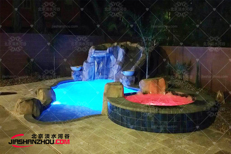 做塑石假山選這個廠家你會因?yàn)樗麄冐S富的經(jīng)驗(yàn)感到驚訝