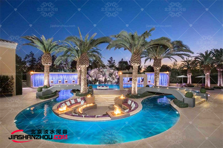 戶(hù)外仿真樹(shù)照明系統(tǒng)無(wú)與倫比