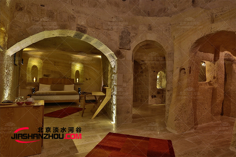 法國鄉(xiāng)村f 格的洞穴酒店設(shè)計