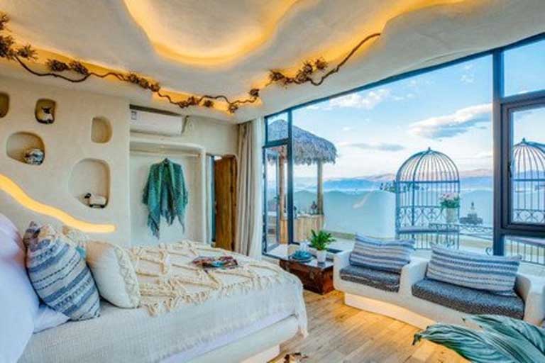 大理洱海洞穴旅館變身鹽洞酒店都是這個(gè)公司做的