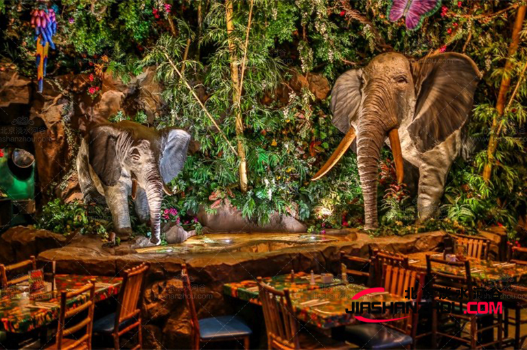 在哪里以及如何用仿真樹裝飾烘托節(jié)日氣氛