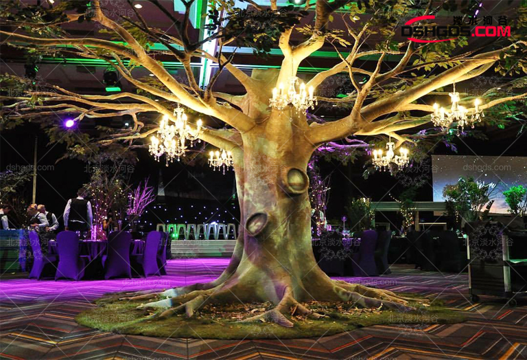 仿真樹(shù)在生活中無(wú)處不在從迪士尼到普通公園都有