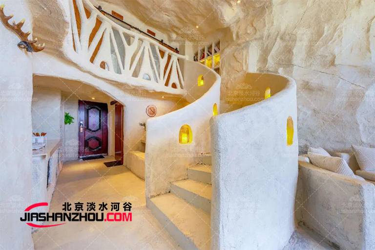 一起入住廣東韶關(guān)超逼真人造巖洞民宿感受自然的神奇