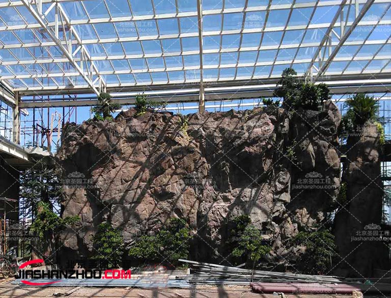 在園林中常見的塑石假山造景中功能與手法