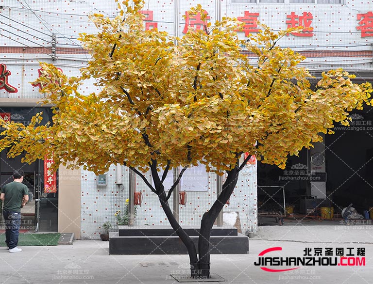 在室內(nèi)外仿真樹的用途與選購的小竅門