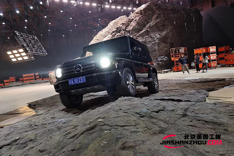 塑石假山.jpg 塑石假山.jpg